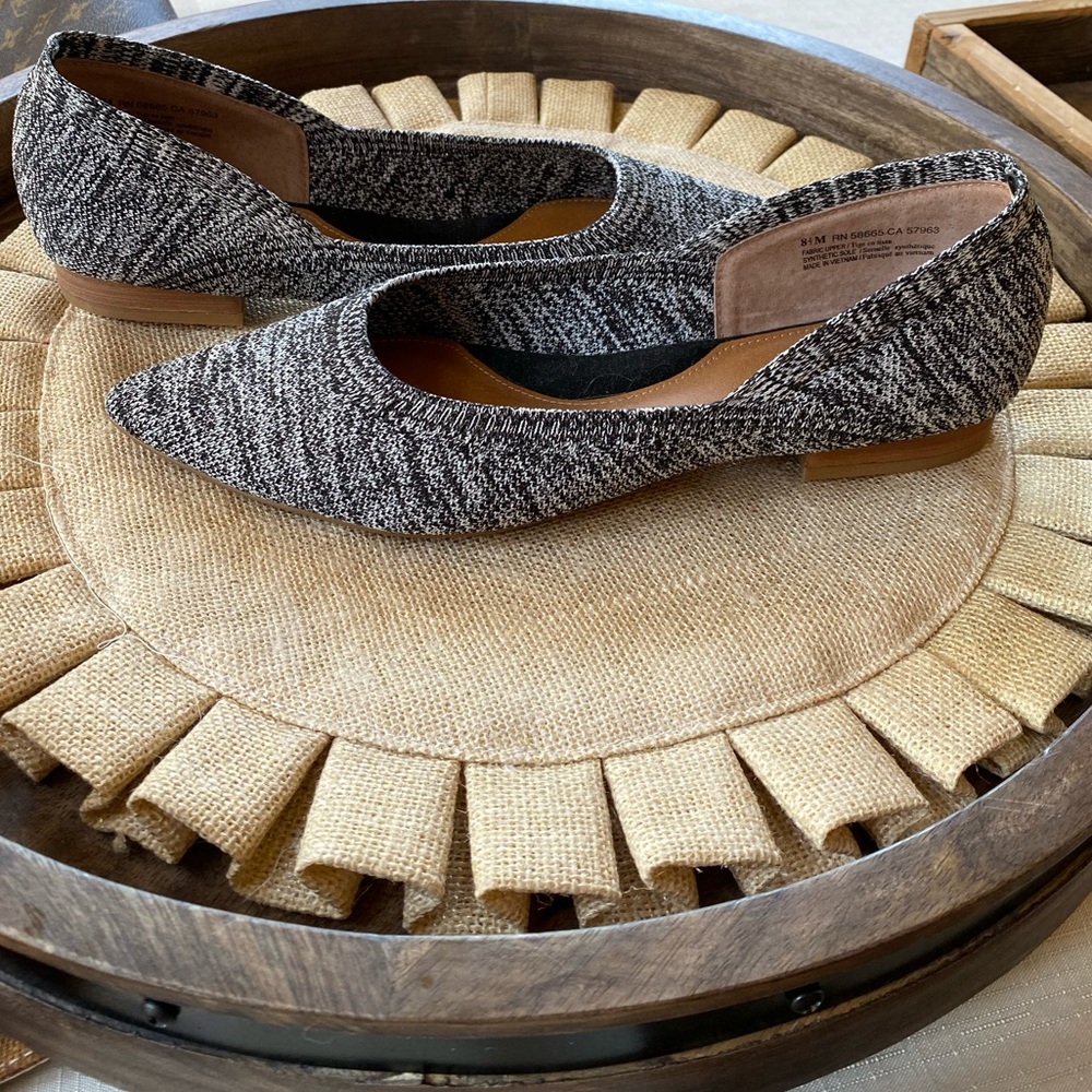 NEW Caslon flats size 8.5 Black Charcoal